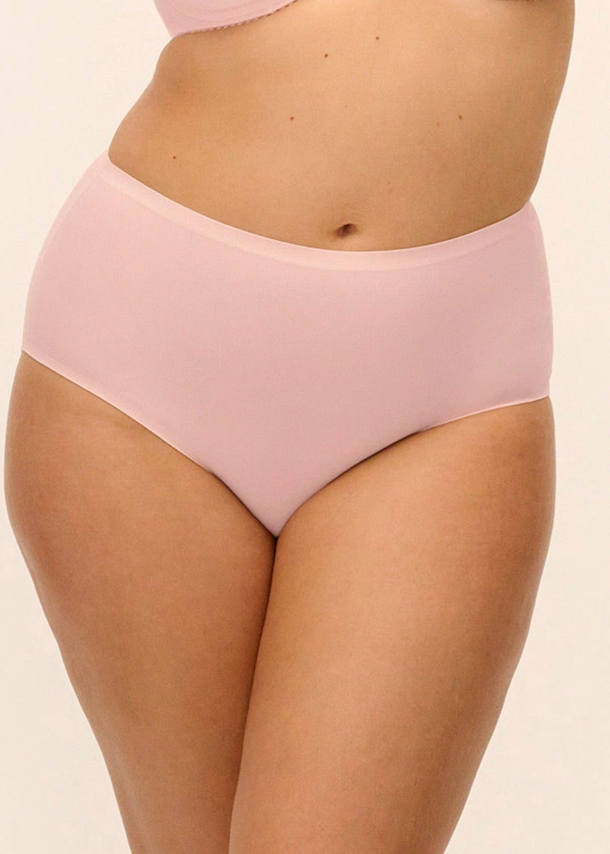 Smoothease Invisible Stretch Full Brief ONE SIZE